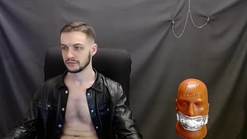 Snapshot of sir_damien chatting on January 2025 08:54:01 PM Sir Damien online show from January 2025 08:54:01 PM