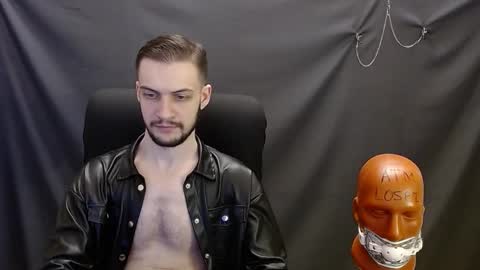 Snapshot of sir_damien chatting on January 2025 08:58:01 PM Sir Damien online show from January 2025 08:58:01 PM