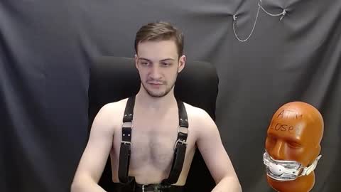Snapshot of sir_damien chatting on March 2025 03:32:01 AM Sir Damien online show from March 2025 03:32:01 AM