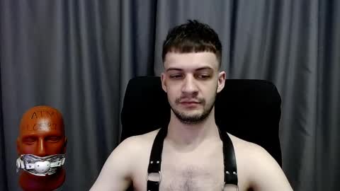 Sir Damien online show from April 2026 08:57:01 PM