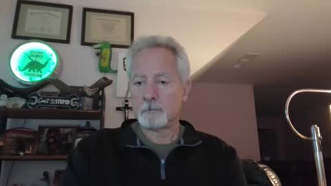 Snapshot of sir_lust_alot chatting on March 2025 12:42:02 PM Don Roberto online show from March 2025 12:42:02 PM