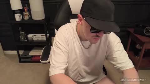 Sir Daddy McQween online show from March 2026 05:13:01 AM