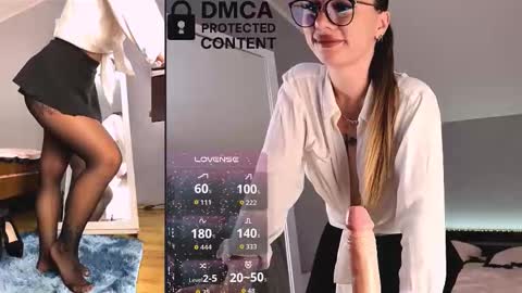 Sirena online show from December 2025 05:30:01 PM