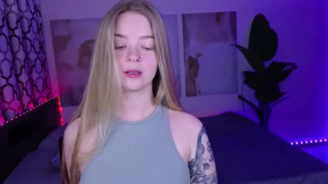 SirenaBloom online show from June 2026 05:36:02 AM