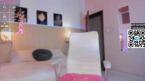 Snapshot of sirenita_xoxo chatting on September 2025 09:25:02 AM Sirenita online show from September 2025 09:25:02 AM