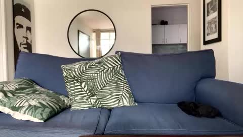 Snapshot of sirgiovanni chatting on May 2026 10:21:02 AM Giovanni online show from May 2026 10:21:02 AM