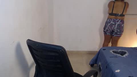 Snapshot of sirinay_collegiate91 chatting on November 2025 12:44:02 PM SIRINAY online show from November 2025 12:44:02 PM