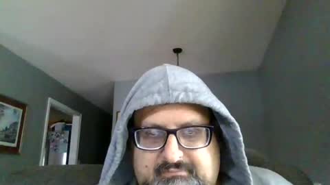 Snapshot of sirmike80 chatting on June 2026 12:31:02 PM SirMike80 online show from June 2026 12:31:02 PM