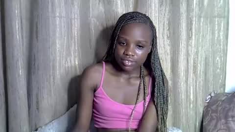 shannie online show from November 2025 01:48:02 AM