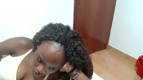 shannie online show from April 2026 02:00:02 PM