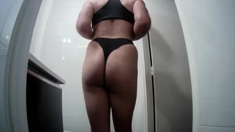 Free and looking for a owner online show from May 2026 10:21:01 AM