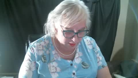 Sissy Diane online show from December 2024 12:34:01 AM