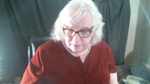Sissy Diane online show from December 2024 12:32:02 AM