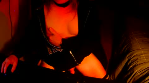 Snapshot of sissyred2314 chatting on September 2025 03:33:01 PM red online show from September 2025 03:33:01 PM