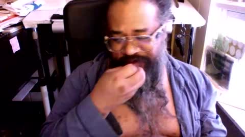 Snapshot of siyah_sakal chatting on January 2025 09:46:01 PM siyah_sakal online show from January 2025 09:46:01 PM