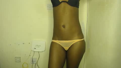 sizzly_ass online show from March 2026 12:33:01 PM