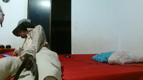 sk8sir online show from May 2026 12:18:01 AM