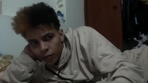 Snapshot of skady_coronado chatting on February 2025 04:01:01 AM skady_coronado online show from February 2025 04:01:01 AM