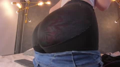 Snapshot of skaila_angels1 chatting on October 2025 12:24:02 AM skaila_angels1 online show from October 2025 12:24:02 AM