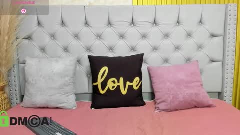 Skarlet online show from January 2026 03:03:01 PM