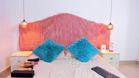 skarletruiz online show from October 2025 08:37:02 PM