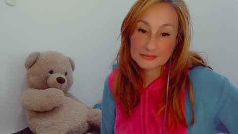 Arlett online show from December 2024 12:59:02 PM