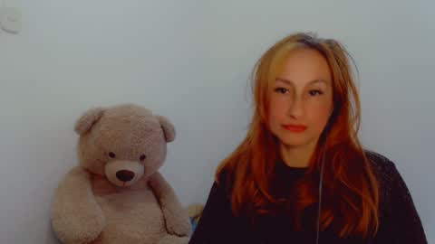 Arlett online show from December 2024 12:11:01 PM