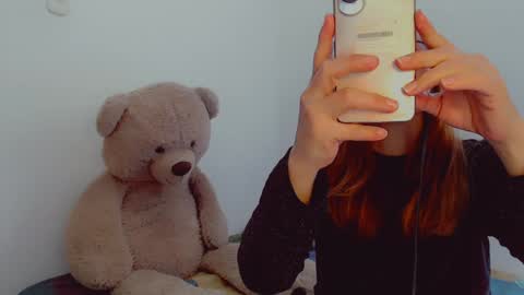 Arlett online show from December 2024 03:49:02 PM