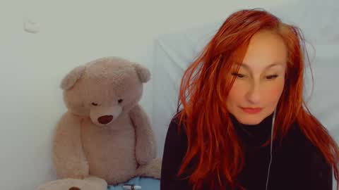 Arlett online show from February 2025 09:37:02 PM