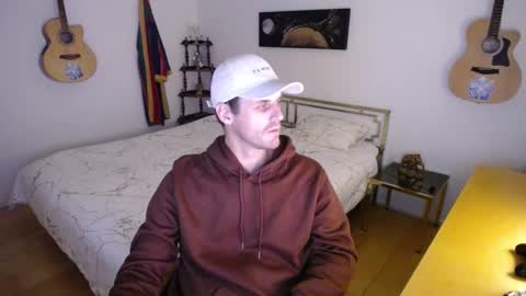 Snapshot of skatejocke chatting on October 2025 12:08:02 AM skatejocke online show from October 2025 12:08:02 AM