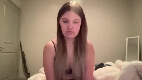 skiimaskabby online show from February 2026 04:40:02 AM