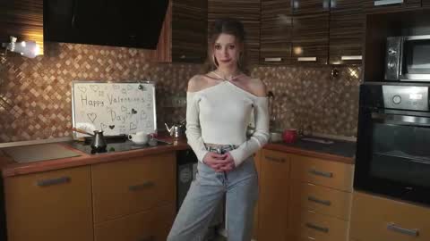 Emily online show from February 2025 06:51:02 PM