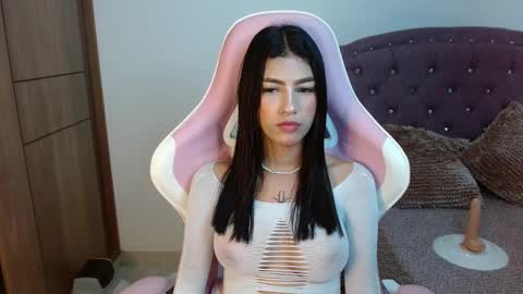 Snapshot of skinny_hailey1 chatting on March 2025 04:24:02 PM Hailey online show from March 2025 04:24:02 PM