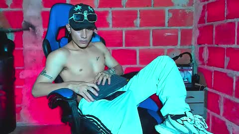 skinny marked online show from October 2025 11:45:02 PM