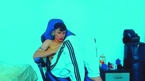 skinny marked online show from October 2025 03:19:01 AM