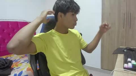 sam online show from April 2026 03:17:01 AM