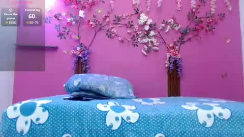 Snapshot of skinnybarbie022 chatting on July 2026 01:34:01 AM barbi online show from July 2026 01:34:01 AM