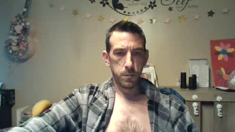 Snapshot of skinnybigcock2 chatting on July 2026 04:27:02 AM SkinnyBigCock2 online show from July 2026 04:27:02 AM