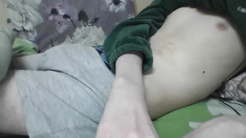 Snapshot of skinnycuteman chatting on January 2025 02:25:01 PM skinnycuteb0y online show from January 2025 02:25:01 PM