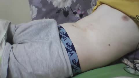 Snapshot of skinnycuteman chatting on February 2025 11:16:02 PM skinnycuteb0y online show from February 2025 11:16:02 PM