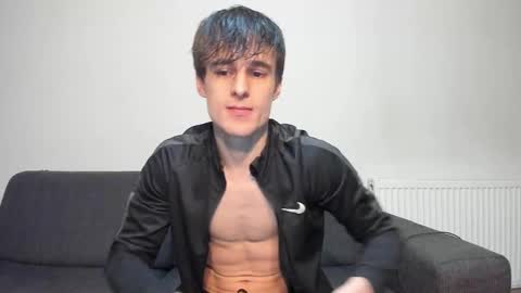 skinnyguywithbigd online show from March 2025 10:43:01 PM