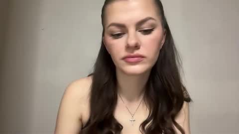 Snapshot of skirenna chatting on January 2026 06:20:01 PM skirenna online show from January 2026 06:20:01 PM