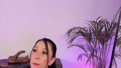  Sky online show from October 2025 01:28:01 AM