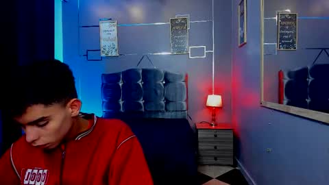 Snapshot of sky_jules chatting on October 2025 03:50:02 AM Daniel online show from October 2025 03:50:02 AM