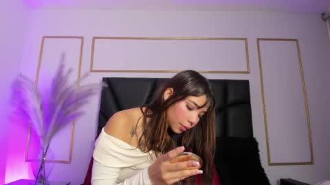 sky_n_zayn online show from April 2026 12:15:02 PM