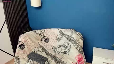 sky_rivers online show from December 2025 12:26:01 AM