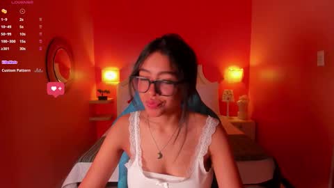 S O F I  online show from December 2025 01:53:01 PM