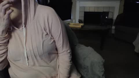 SKYLE   online show from March 2026 04:41:01 PM