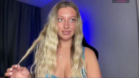 GARRY AND SOPHIA online show from September 2025 06:20:02 PM