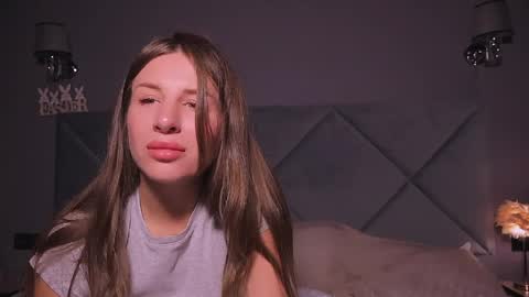 skylar426176 online show from April 2026 07:47:01 AM